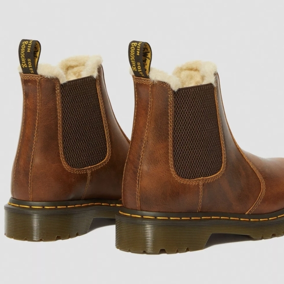 NWT Dr Martens 2976 Leonore Chelsea Boots Butterscotch - Picture 6 of 13